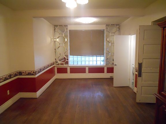 5th image of 2100 Pleasant Ave