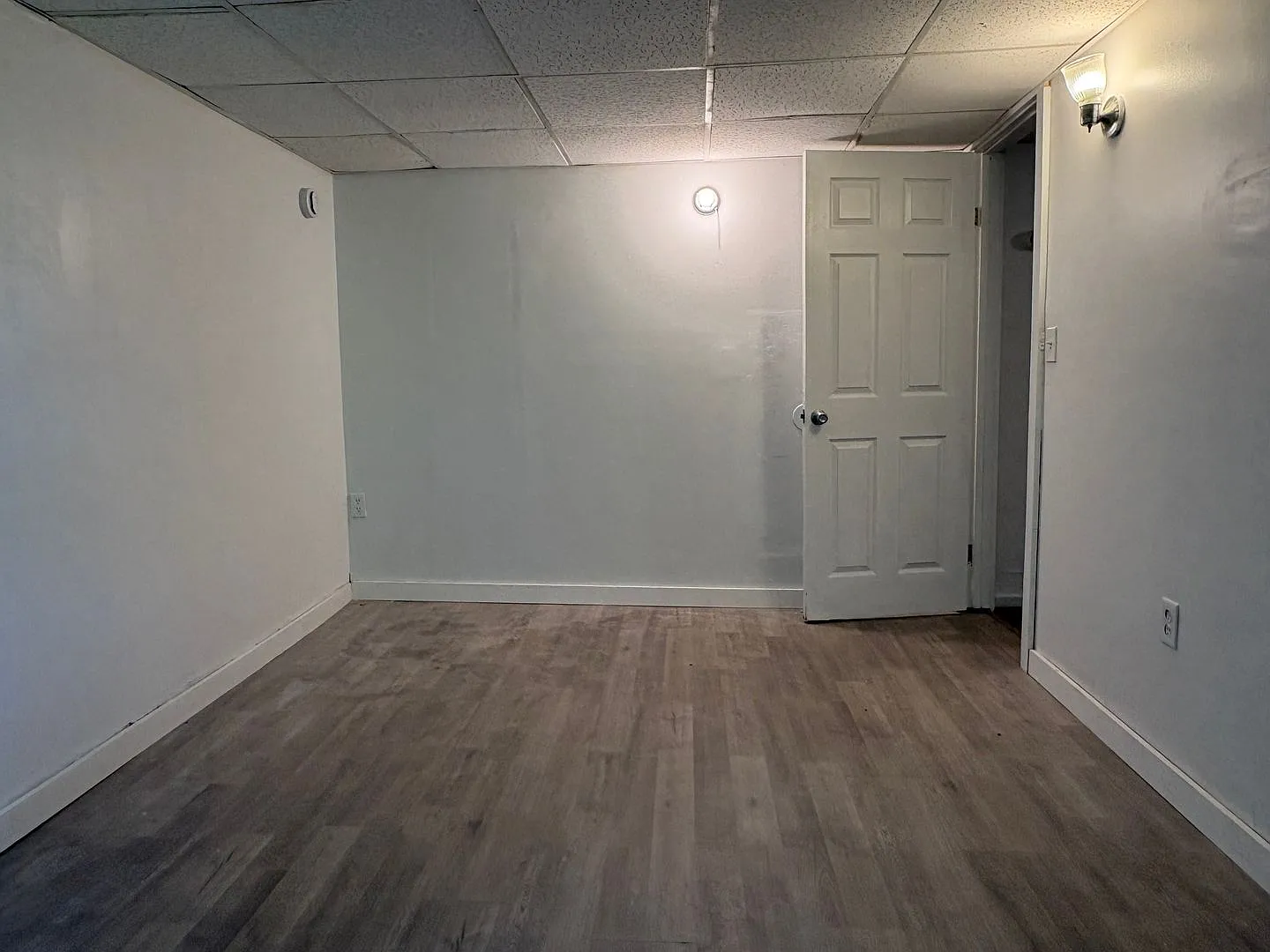 80 Olive St — Photo 2