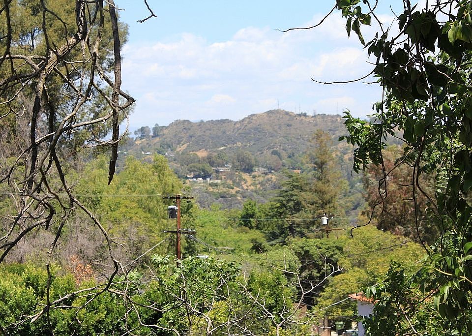 2nd image of 2012 Stanley Hills Dr