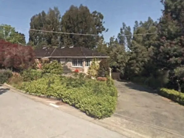 25 Annescourt Pl, Hillsborough, CA 94010