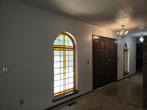 5th image of 1324 SW 72nd St