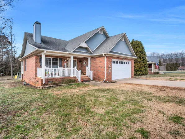 108 Somerset Ct, Mebane, NC 27302