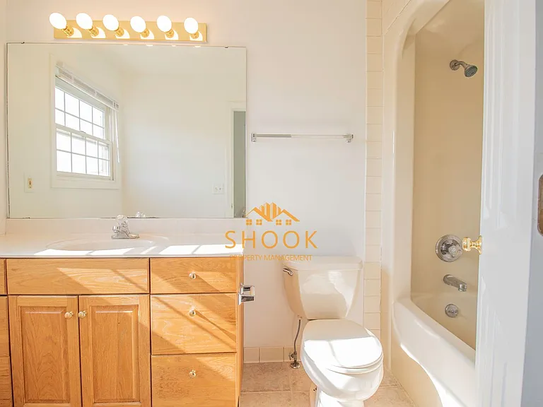 206 E Pine Ave — Photo 17