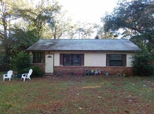 3838 Roswell Dr, Tallahassee, FL 32310