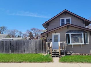 609 N Dakota St, Aberdeen, SD 57401
