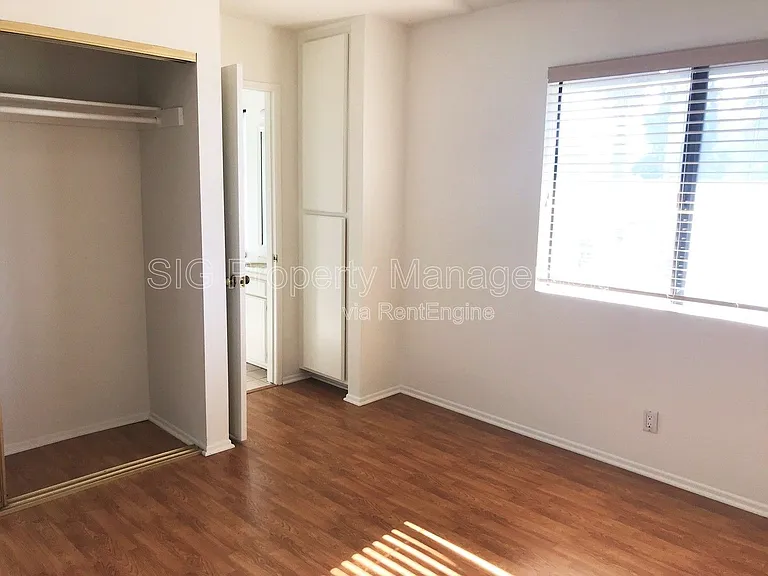 691 S Marengo Ave #4 — Photo 18