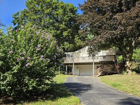 108 Bowman Hill Ter, Horseheads, NY 14845