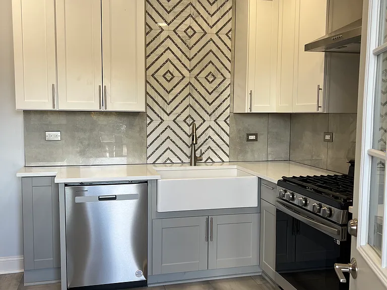4025 N Lavergne Ave #2 — Photo 18