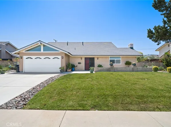 460 W Mission Rd, Corona, CA 92882