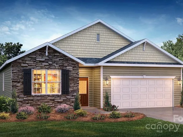 3749 Charles St NW, Conover, NC 28613