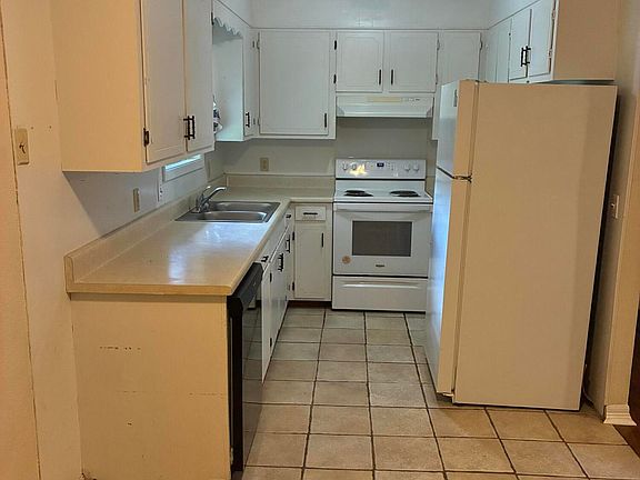 5th image of 3344 James Stoddard Rd