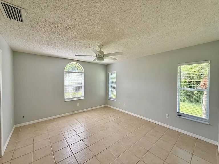 5707 Silver Oak Dr — Photo 6
