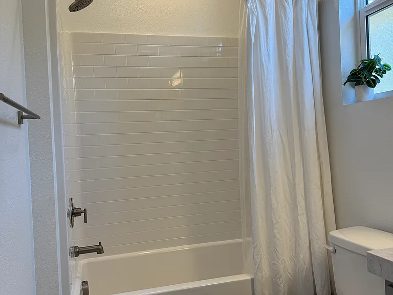 862 Camargo St — Photo 31