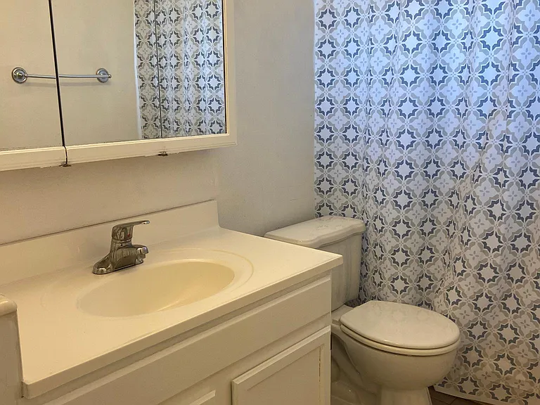8613 Midfield Way — Photo 5
