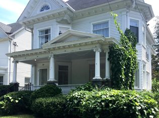 30 Maiden Ln, Kingston, NY 12401