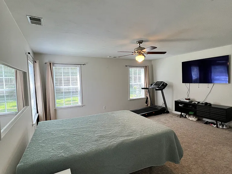 812 Bryson Arch — Photo 37