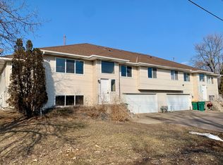 2861 113th Ave NW, Coon Rapids, MN 55433