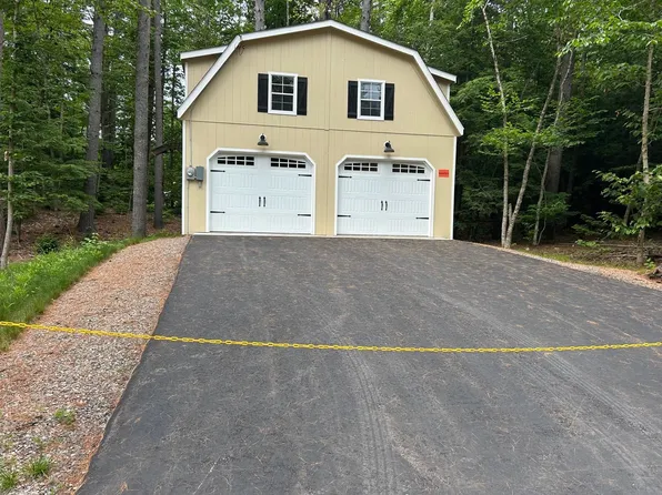 42 Hermit Lake Road, Sanbornton, NH 03269