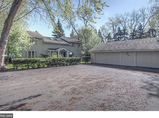 2800 Shadywood Rd, Excelsior, MN 55331