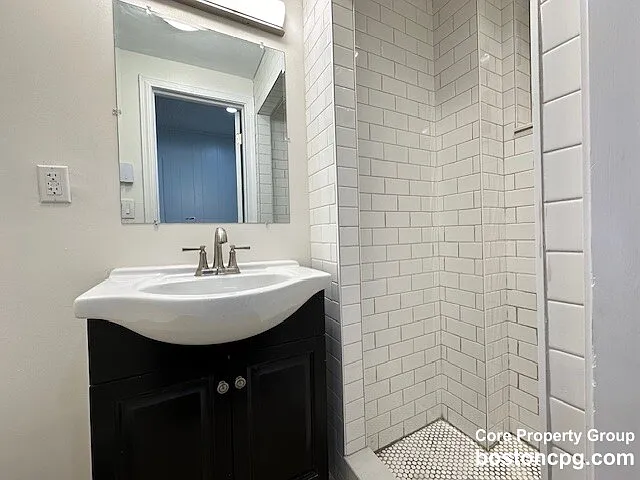 64 Prince St #1 — Photo 6