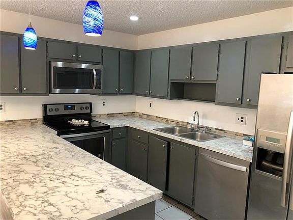 4th image of 256 San Remo Blvd #256