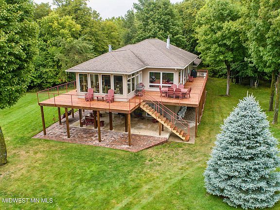 2nd image of 25857 Frieda Dr