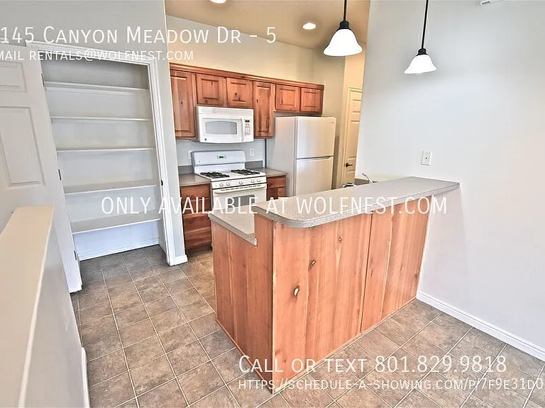1145 S Canyon Meadow Dr #5 — Photo 8