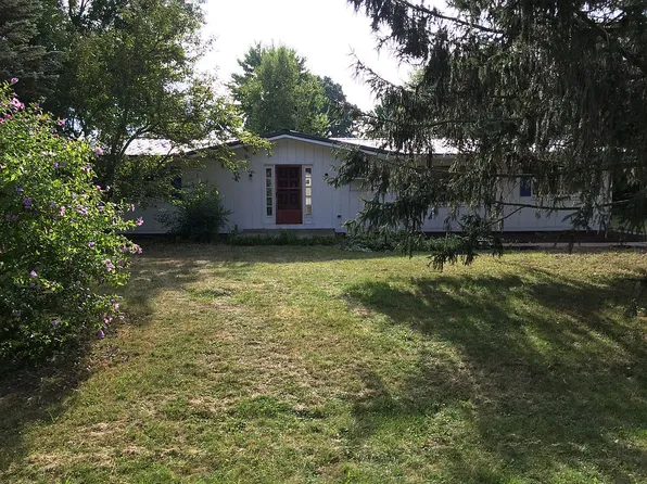 69843 Hazel Rd, Union, MI 49130