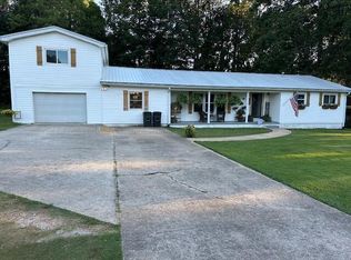 1807 30th St, Haleyville, AL 35565
