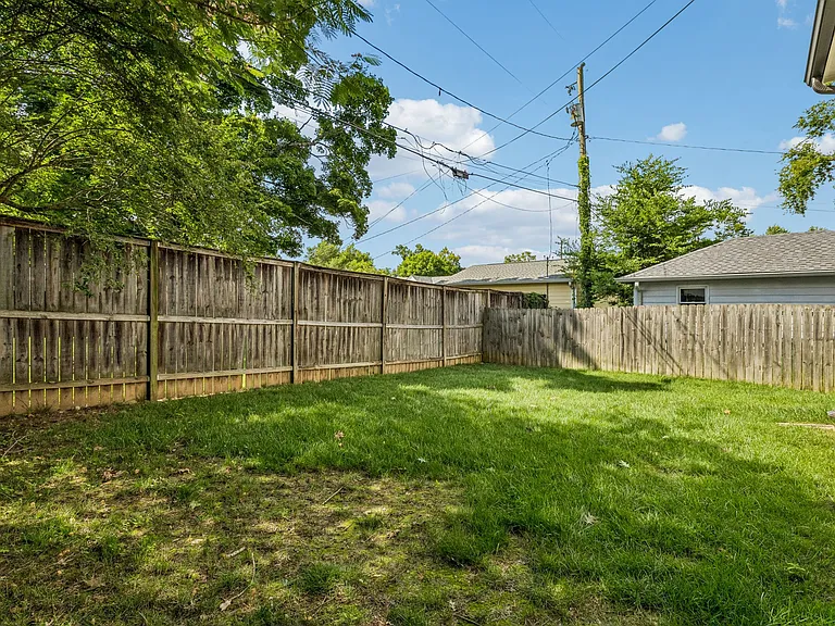 124B Lincoln Ct — Photo 69