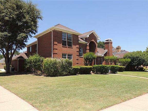 2nd image of 2551 Buttercup Dr