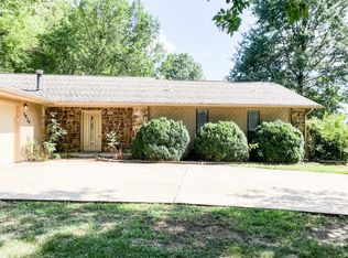 1924 Birnamwood Dr, Miami, OK 74354