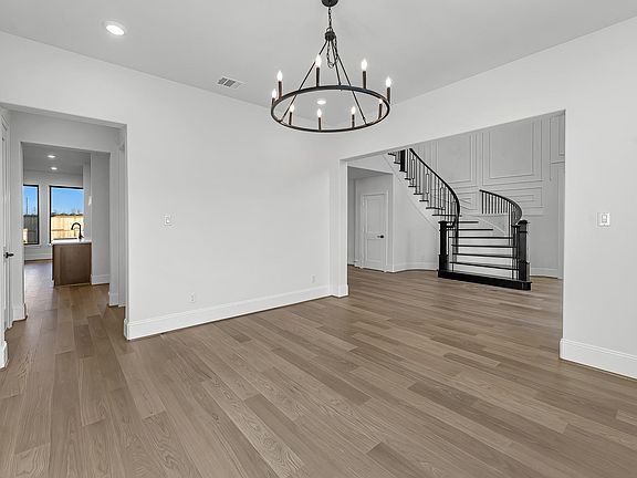 6th image of this home