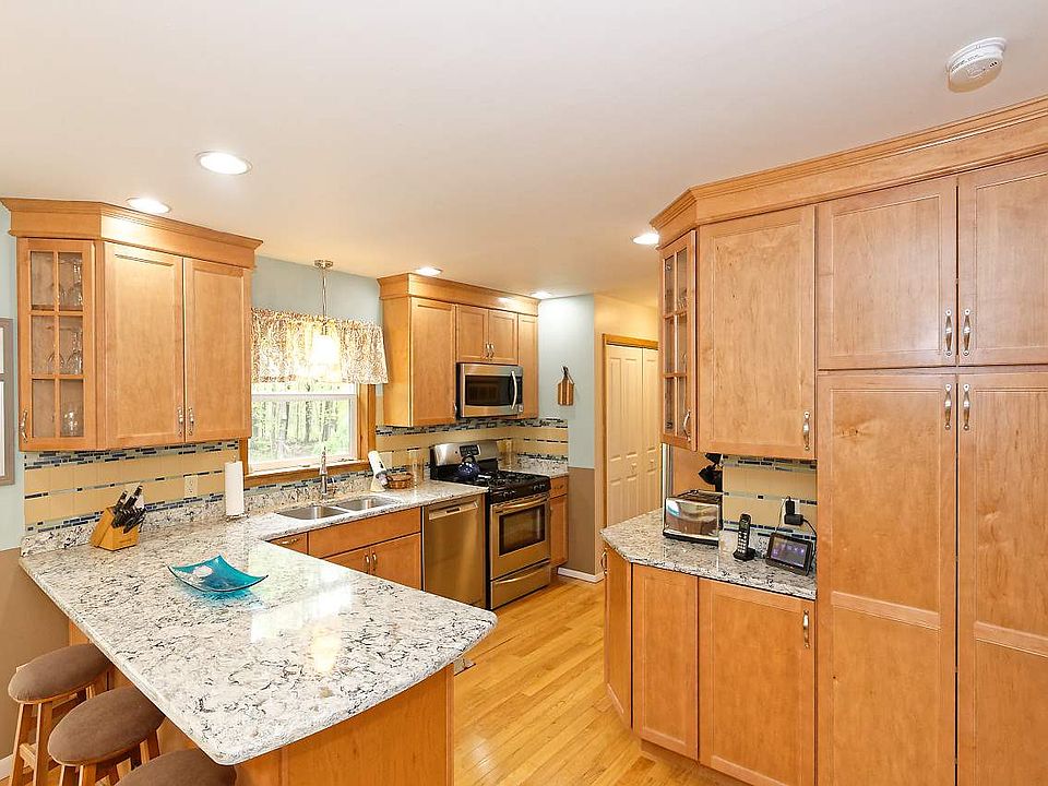 237 Moe Rd, Clifton Park, NY 12065 Zillow