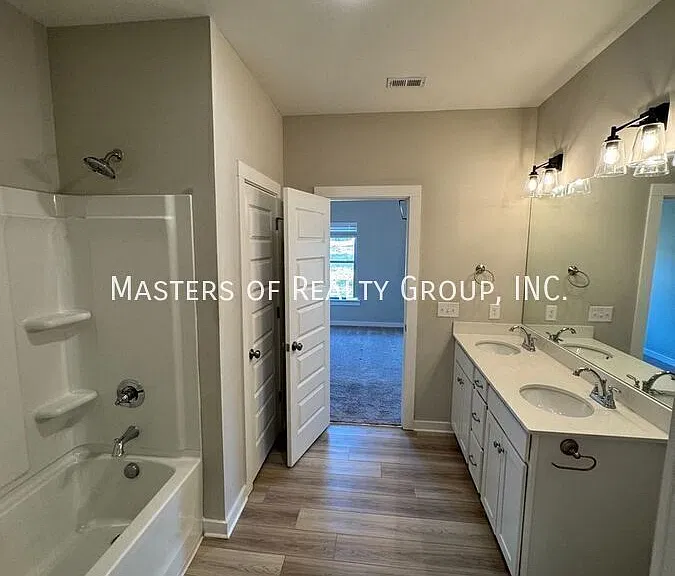 10340 Middleton Rd — Photo 21