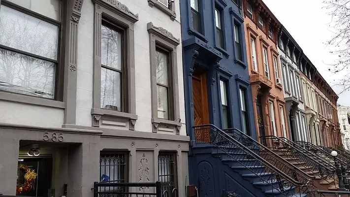Rented by Signature Property Realty | media 15