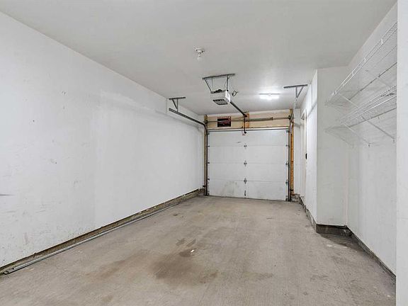 4th image of 314 S Covecreek Cir NE