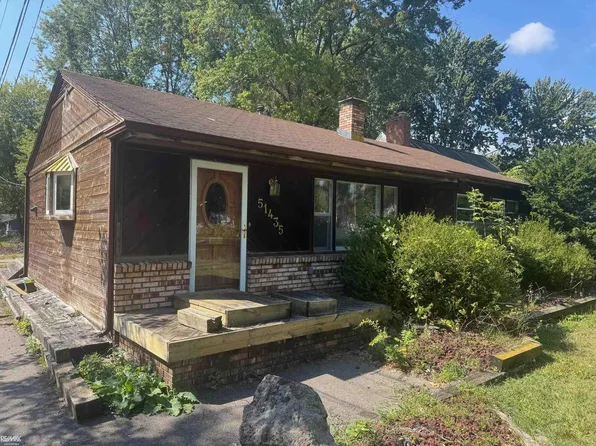 51435 Base St, New Baltimore, MI 48047