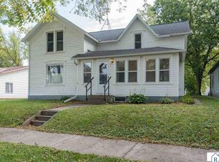 211 S Houk St, Good Thunder, MN 56037