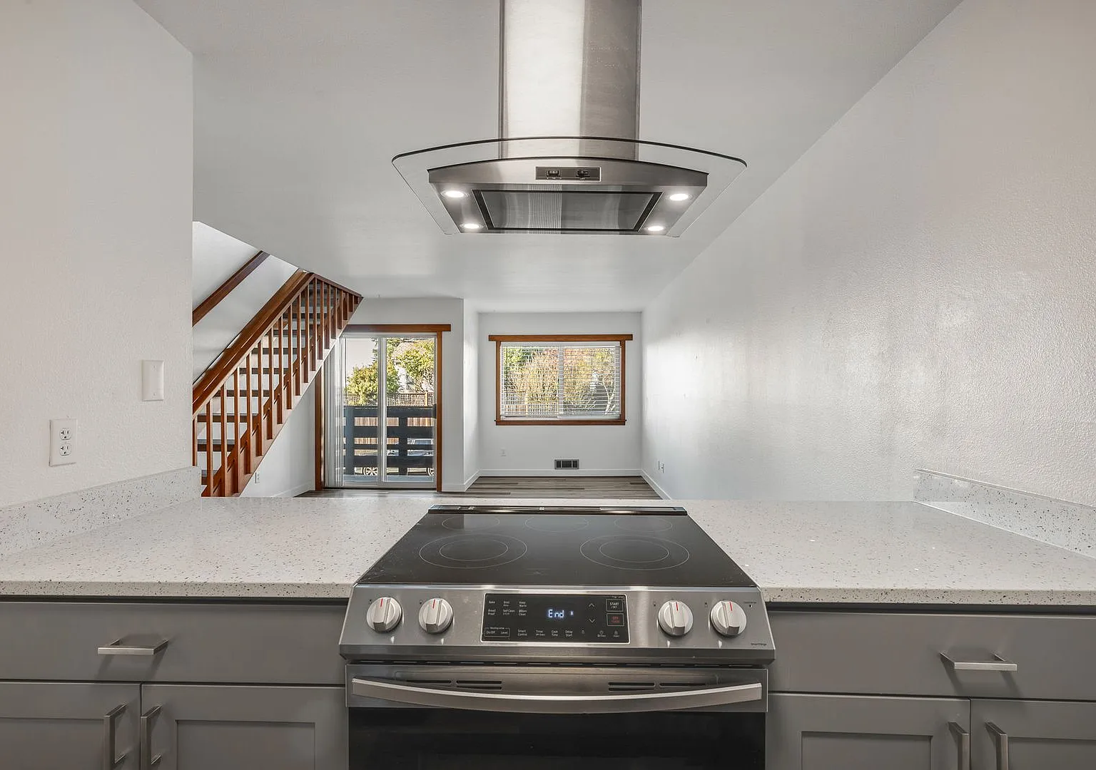 Phinney — Photo 2
