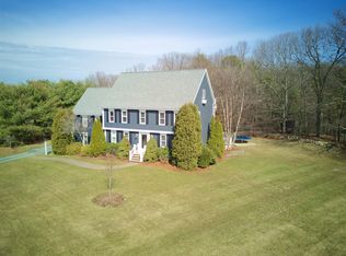 25 Noel Rd, Andover, MA 01810
