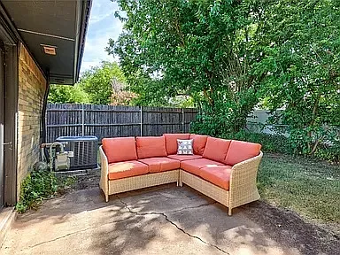 1410 Abbey Dr — Photo 37