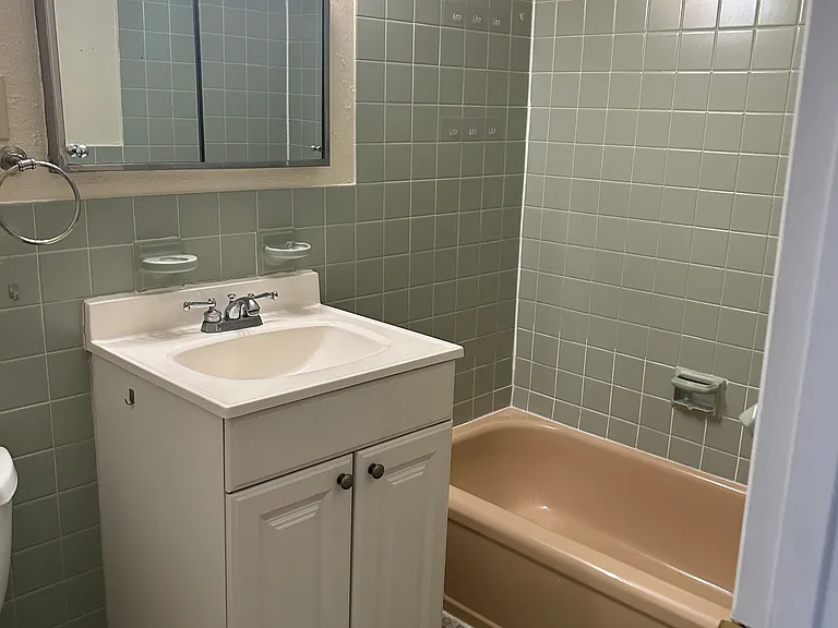 5403 Houghton Pl — Photo 9