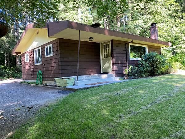1st image of 2445 270th Ave SE