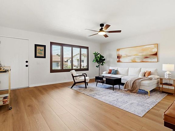 4th image of 1039 Plover Way