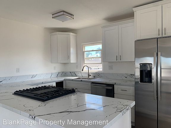 2nd image of 515 Lantana Dr