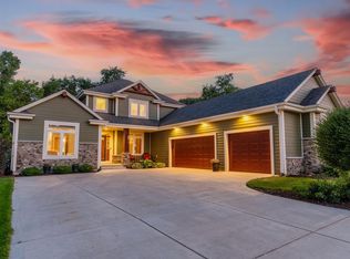 S78W14683 Belle Chasse Pkwy, Muskego, WI 53150
