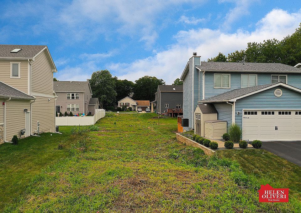 1st image of 23454 N Garden Ln