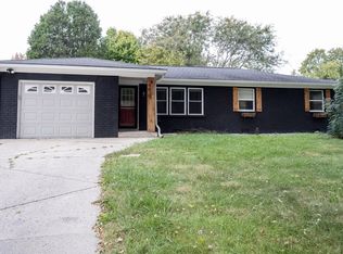 4430 Chatham Dr, Brownsburg, IN 46112