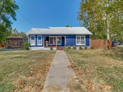 400 W Cockrell St, Celeste, TX, 75423